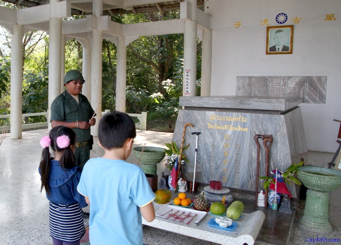 拜谒段希文将军墓地是我们此次美斯乐的主要行程安排 拜谒段希文将军墓地是我们此次美斯乐的主要行程安排