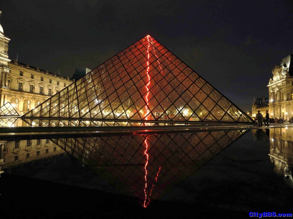 巴黎：曾是全世界眼中的一座梦幻之城