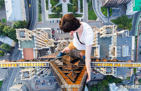 不作死就不会死！“自拍死”成全球现象