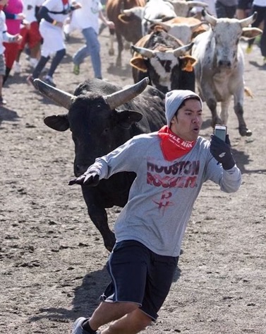 不作死就不会死！“自拍死”成全球现象