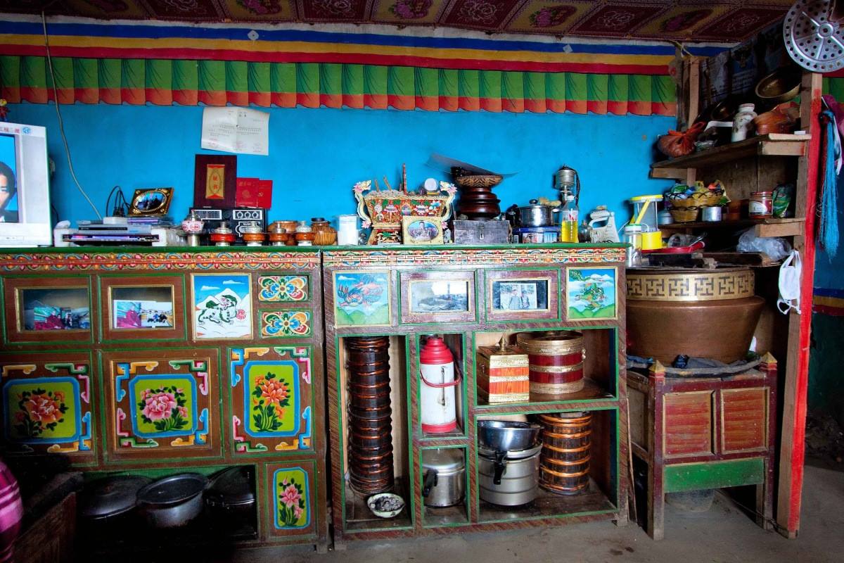 世界上离天空最近的村子 平均寿命只有40岁