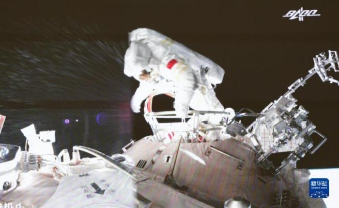 神舟十三号航天员乘组圆满完成第二次出舱全部既定任务
