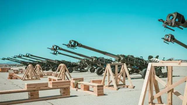 美国国会批准对乌租借法案