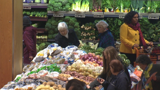 加拿大遭遇严重粮食危机