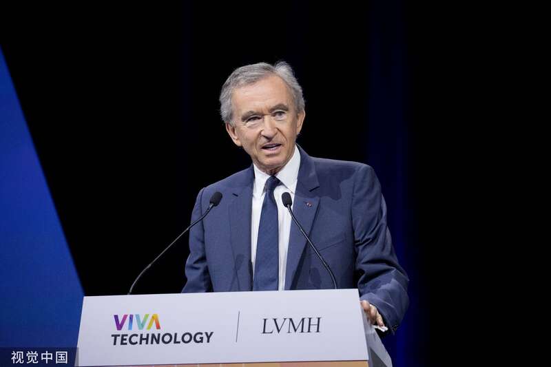 LV董事长伯纳德·阿诺特