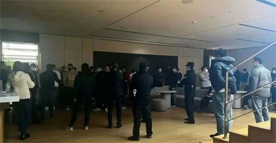 黄老板与员工的对话很不愉快