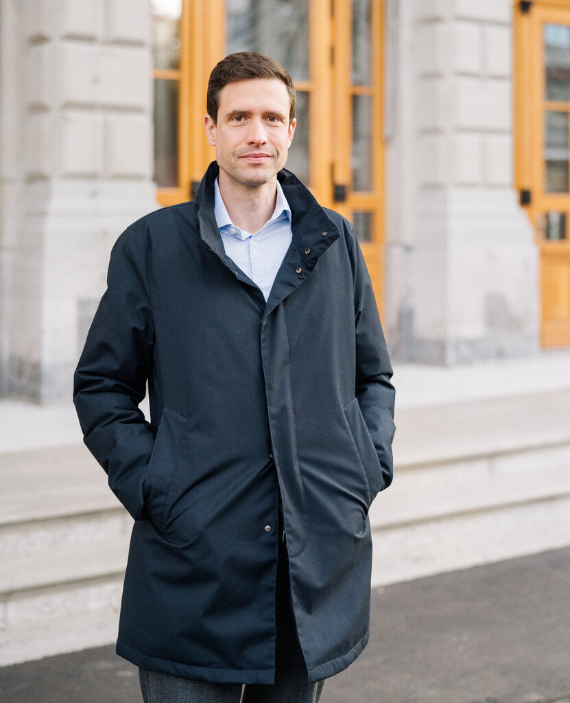 苏黎世居民安德烈亚斯·韦伯是抵押贷款经纪公司 Corefinanz 的总经理