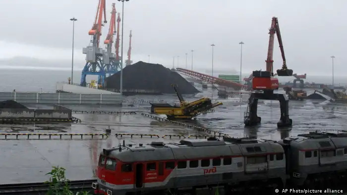 2016年时的罗先港是一个繁忙的港口