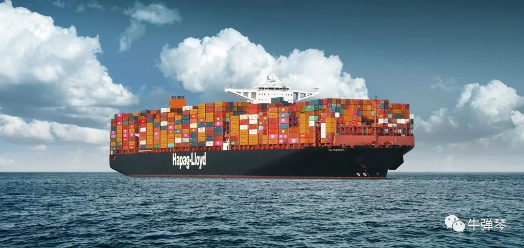 大型集装箱货轮